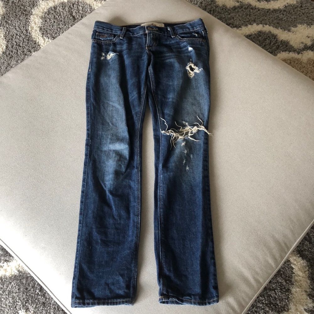 Women’s Distressed Dark Wash Regular Fit Hollister Jeans